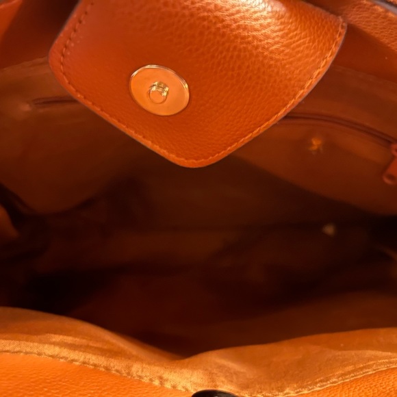 Beautiful Purse - Picture 4 of 8